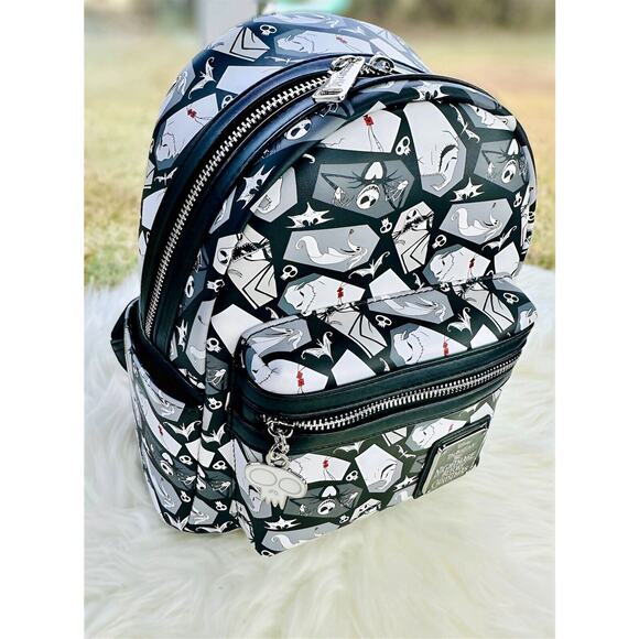*NEW EXCLUSIVE* Loungefly Nightmare Before Christmas Coffin AOP Mini Backpack - Picture 2 of 10